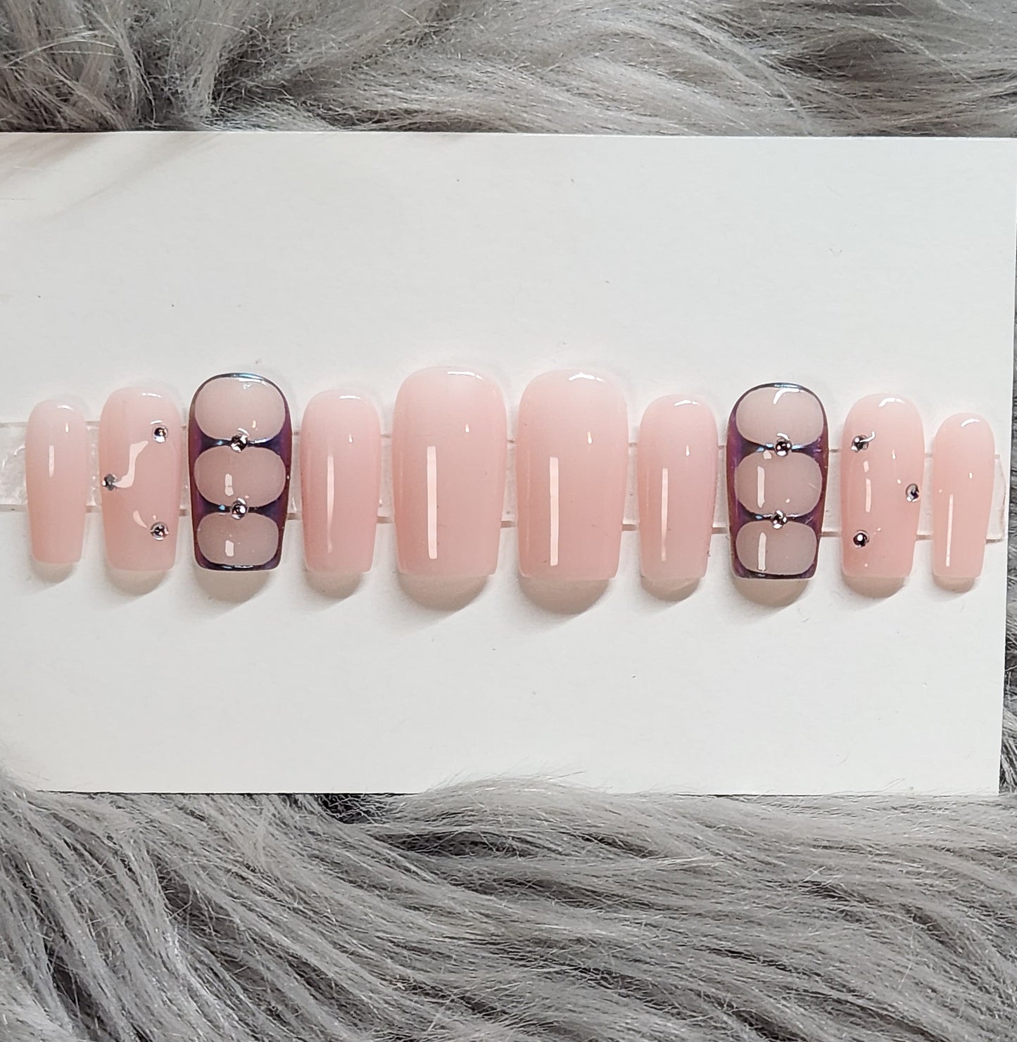 Edgy Ovals